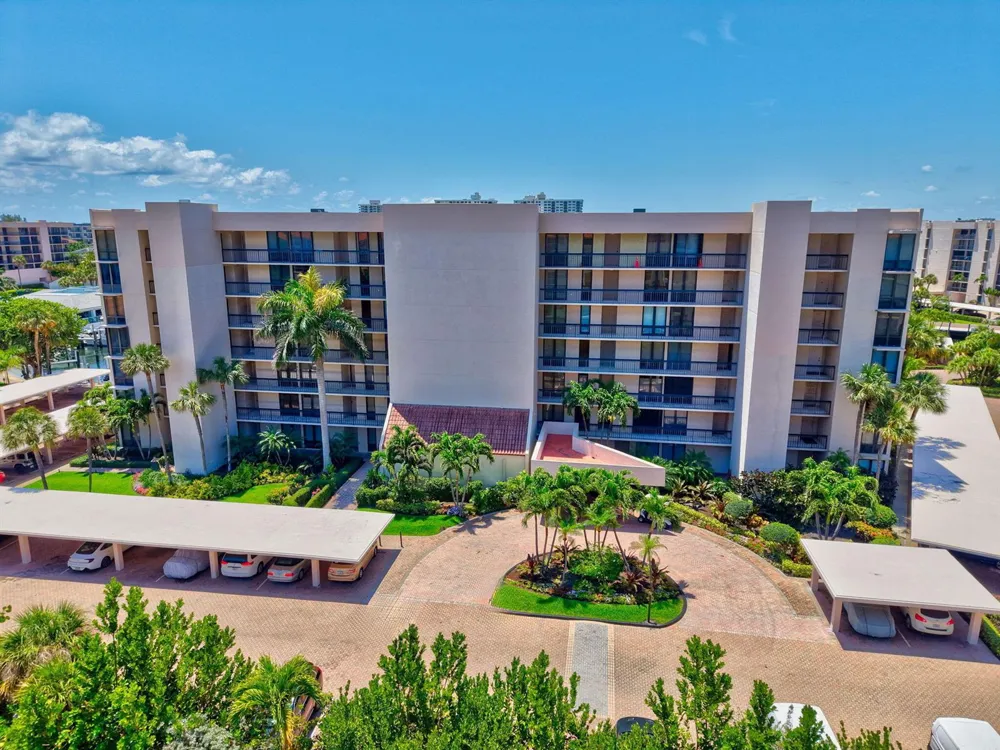 2707 Ocean Boulevard #306d Boca Raton, FL 33431