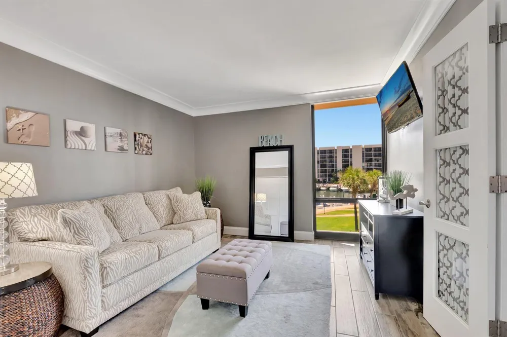 2707 Ocean Boulevard #306d Boca Raton, FL 33431