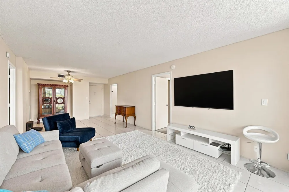 531 Ocean Boulevard #505 Pompano Beach, FL 33062