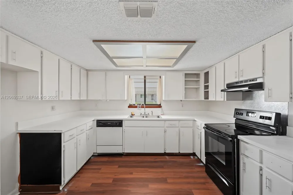 8935 SW 104th Place ocala, FL 34481