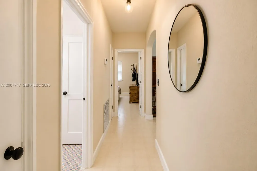2347 SW 2nd St Miami, FL 33135
