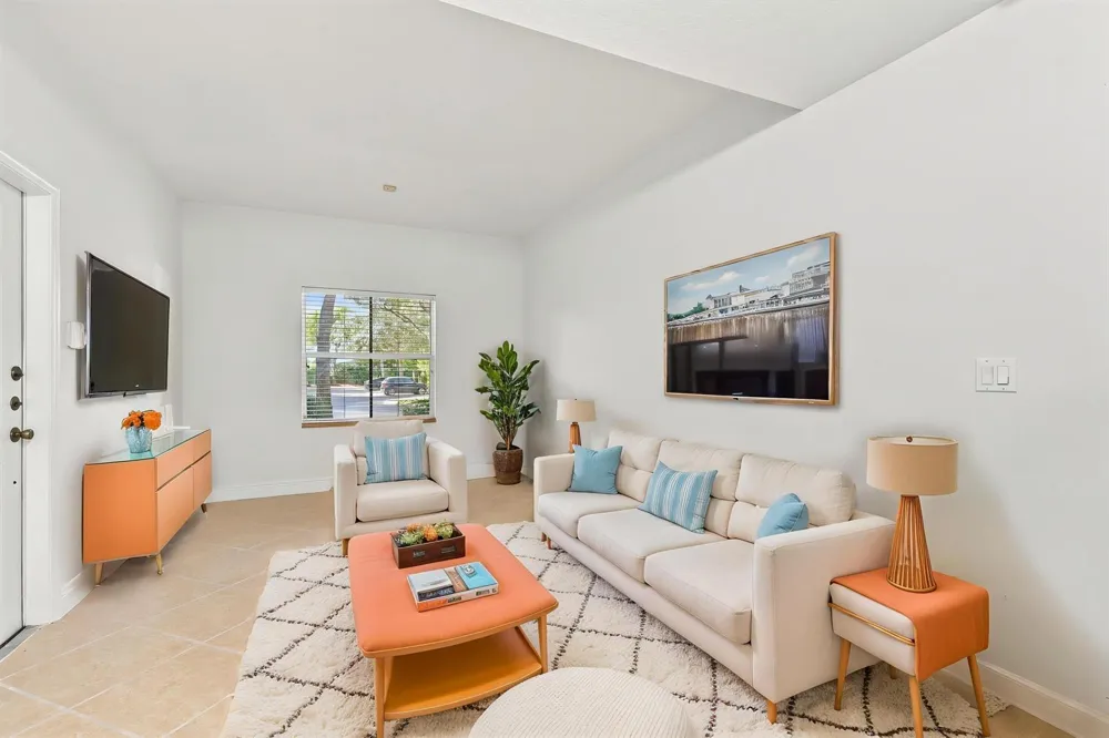 2107 Anchor Court Fort Lauderdale, FL 33312