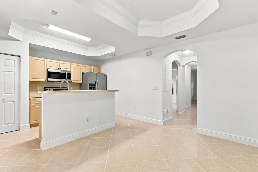 2107 Anchor Court Fort Lauderdale, FL 33312