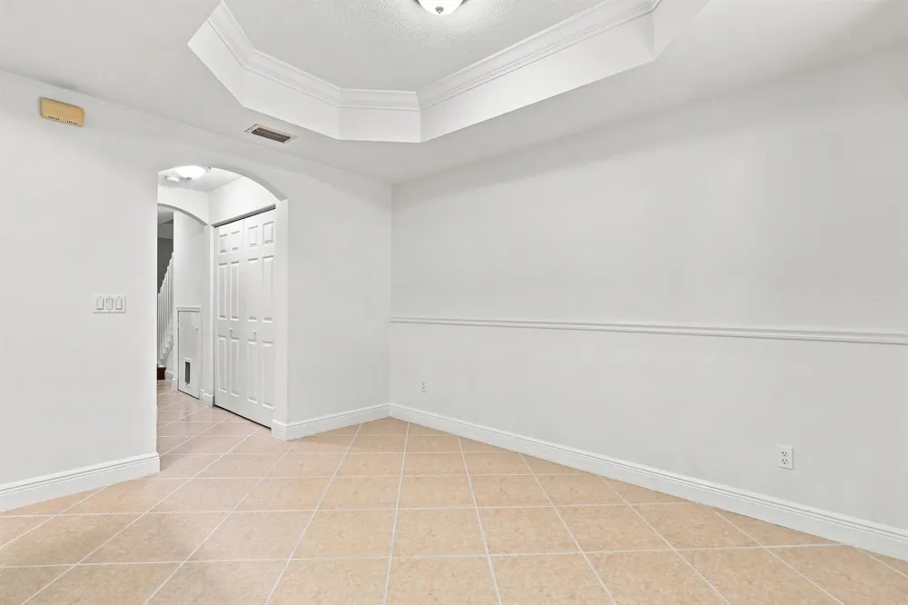 2107 Anchor Court Fort Lauderdale, FL 33312