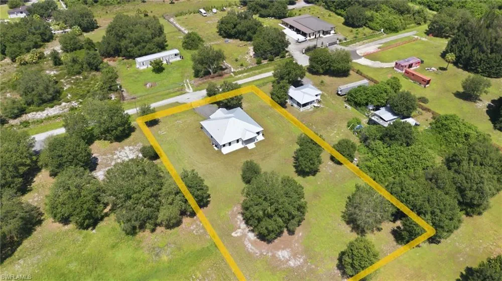 745 Estribo Street Clewiston, FL 33440