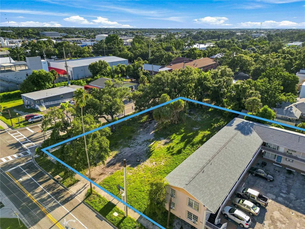 918 ORANGE AVENUE Sarasota, FL 34236