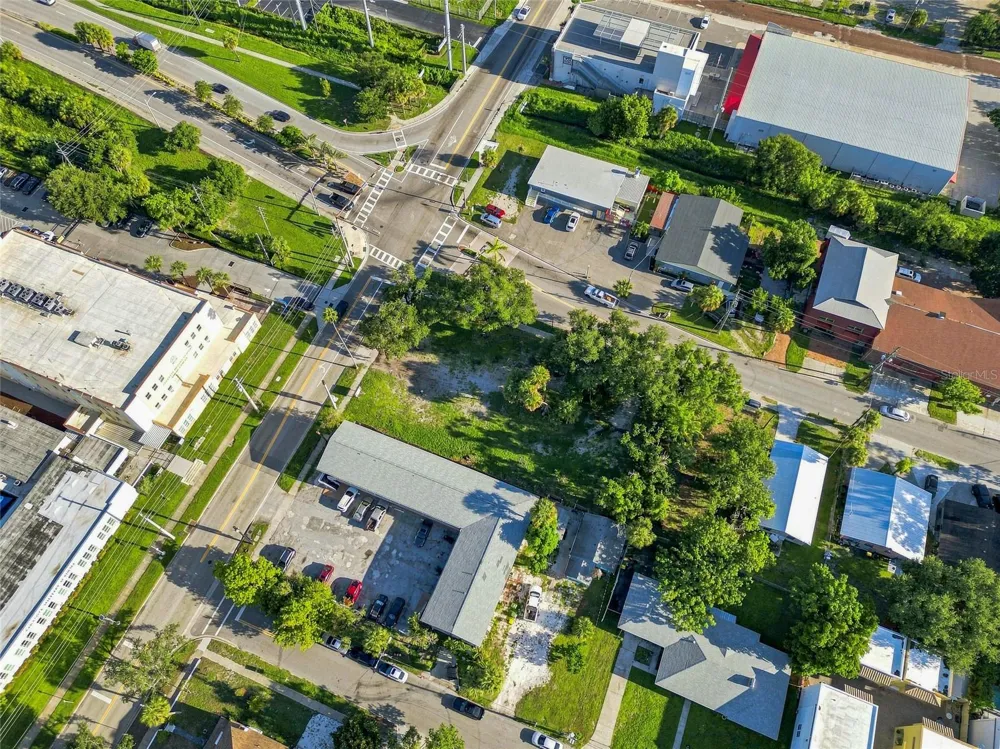 918 ORANGE AVENUE Sarasota, FL 34236