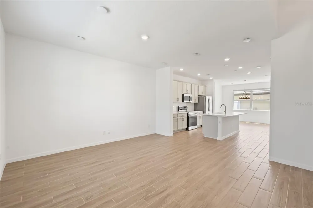 17723 JAPONICA BLOOM DRIVE Winter Garden, FL 34787