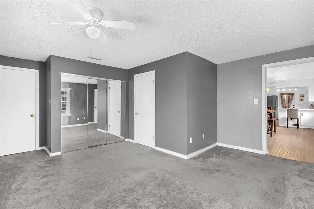 320 S SEMINOLE AVENUE Lake Alfred, FL 33850