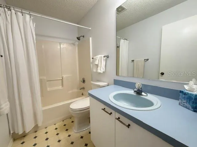 335 SAN MARINO DRIVE Lady Lake, FL 32159