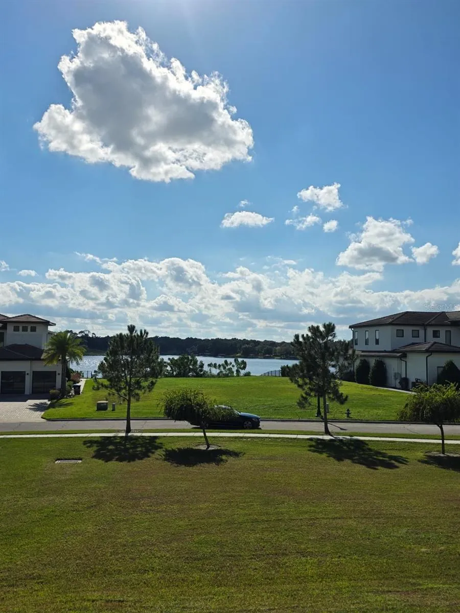 1330 LAKE OLIVIA Windermere, FL 34786