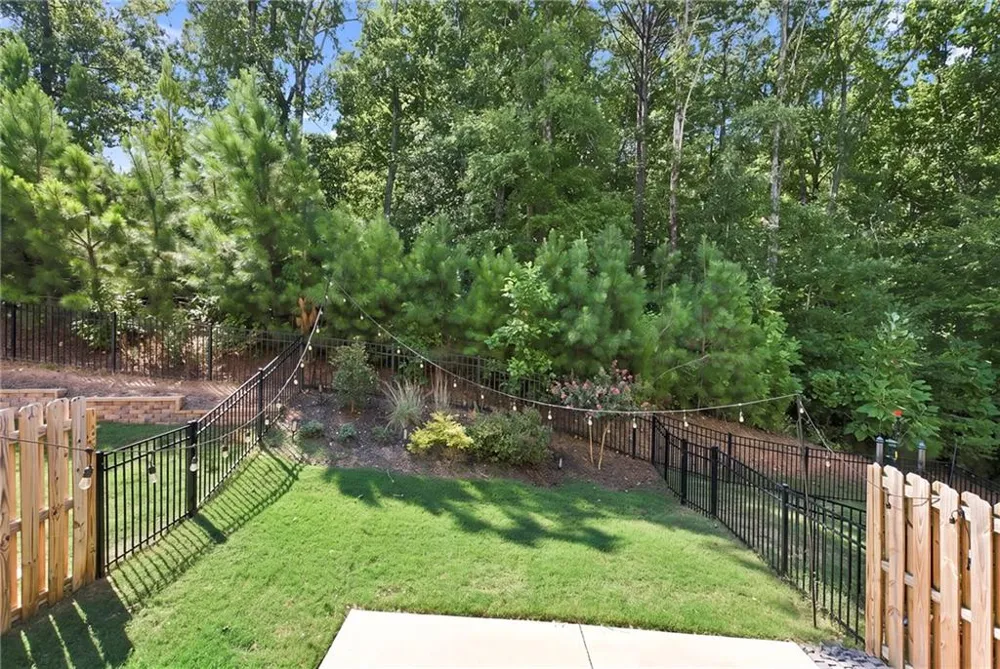238 Retreat Lane Canton, GA 30114