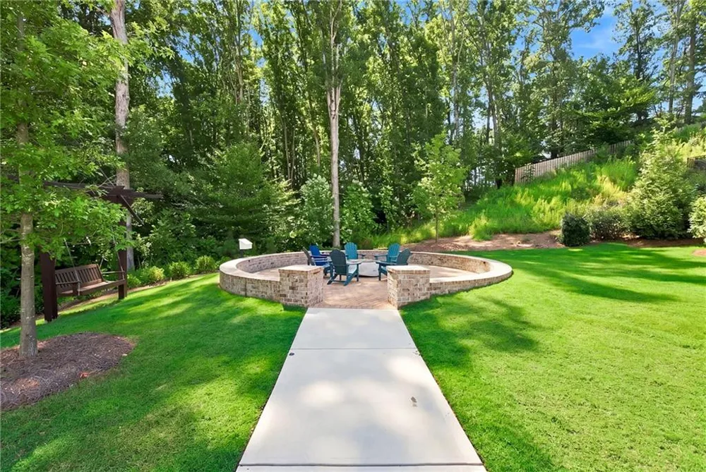 238 Retreat Lane Canton, GA 30114