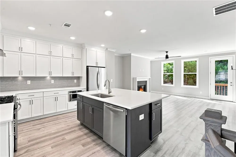 238 Retreat Lane Canton, GA 30114