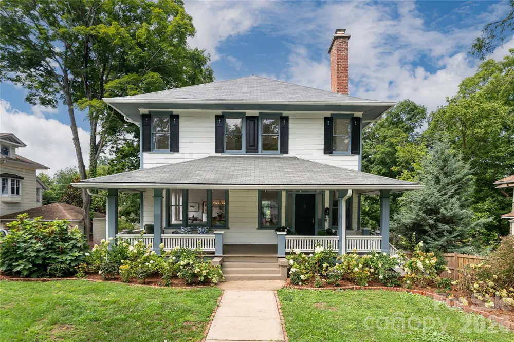 142 Edwin Place Asheville, NC 28801