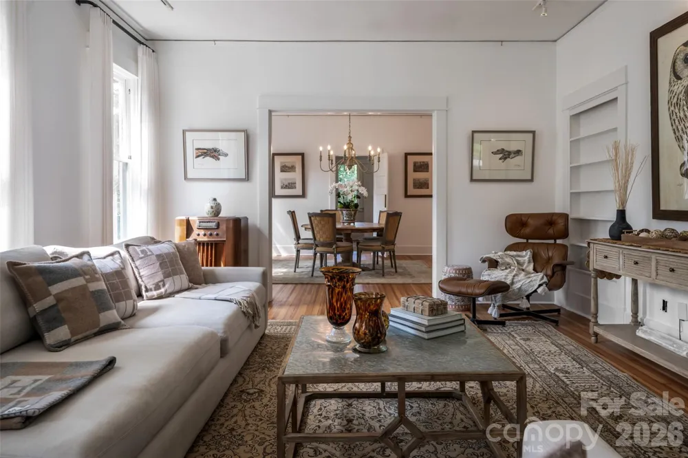 142 Edwin Place Asheville, NC 28801