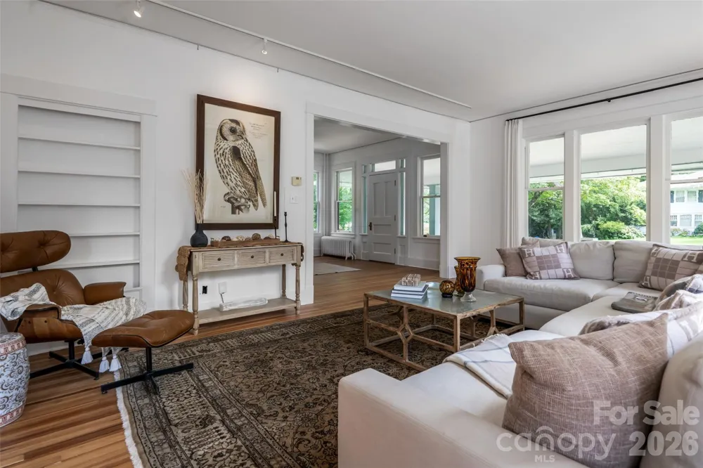 142 Edwin Place Asheville, NC 28801