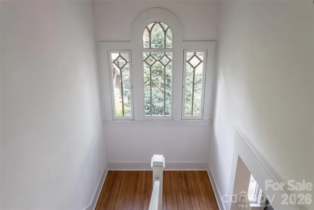 142 Edwin Place Asheville, NC 28801