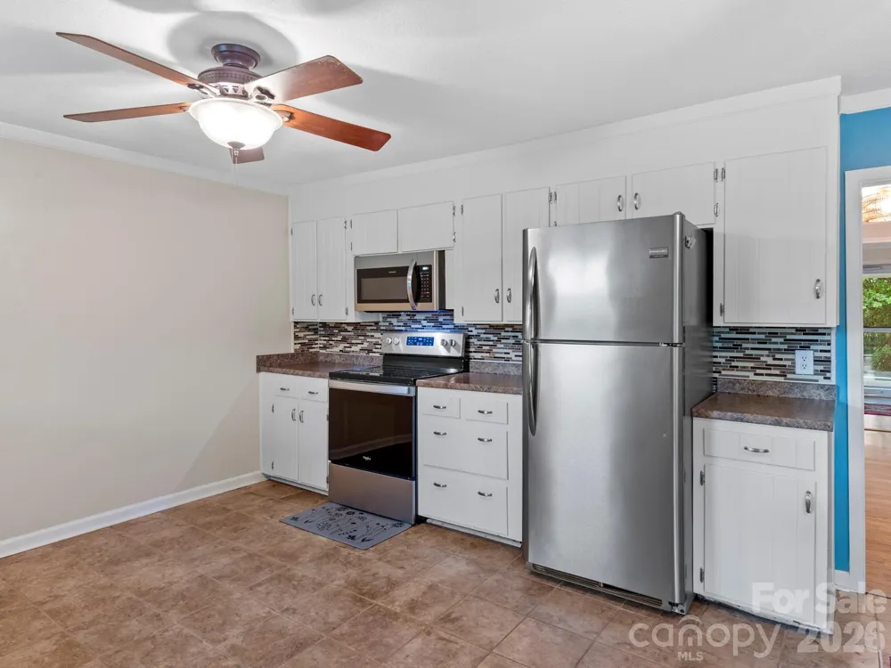 32 Fair Drive Candler, NC 28715