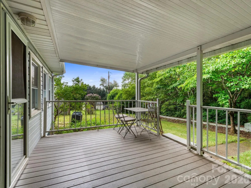 32 Fair Drive Candler, NC 28715