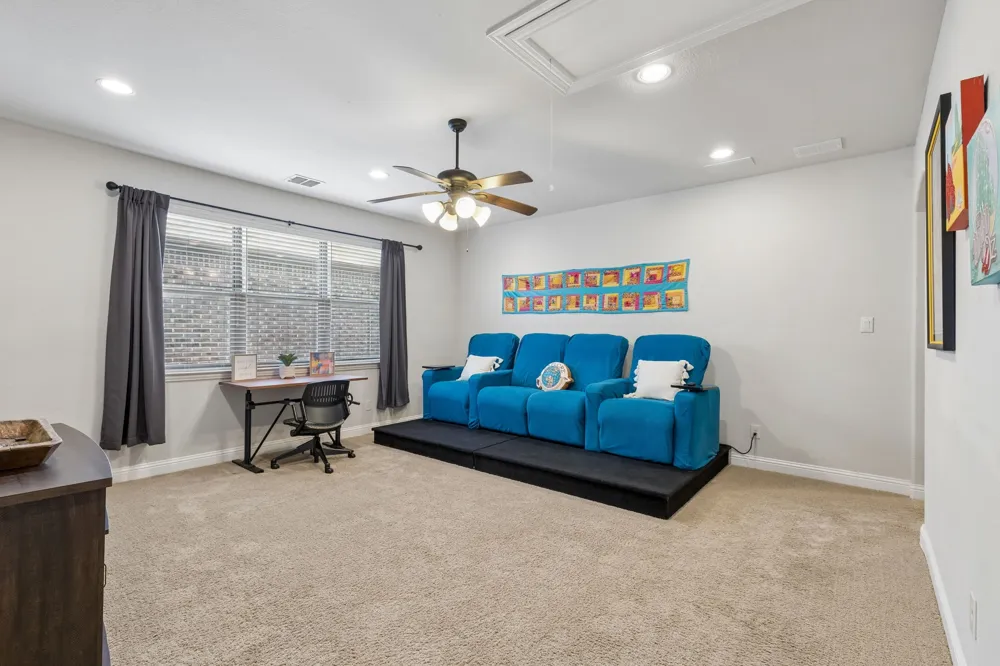 4921 Empire Way Irving, TX 75038