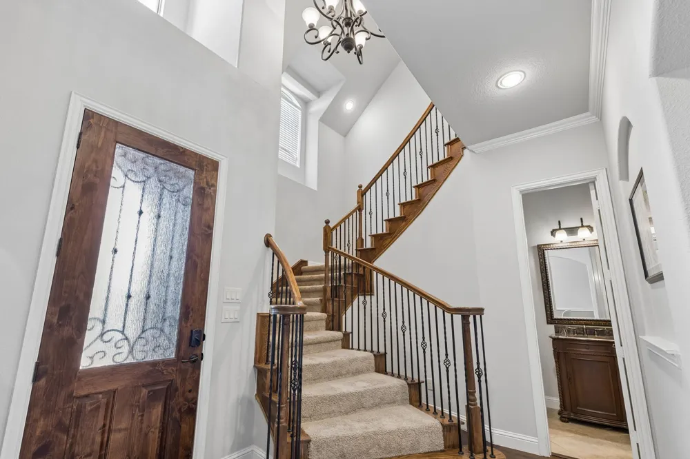 4921 Empire Way Irving, TX 75038