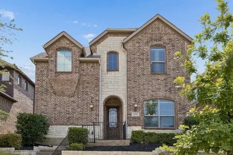 4921 Empire Way
