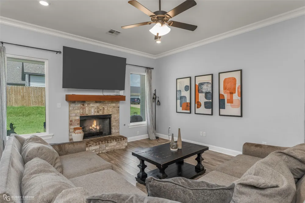 608 Lessie Drive Stonewall, LA 71078