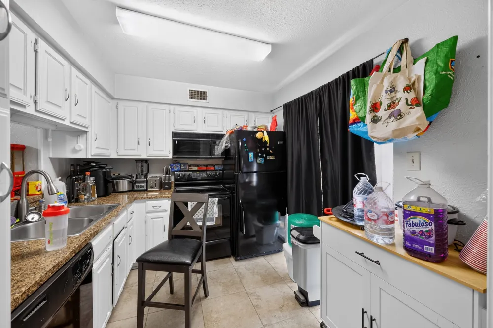 2632 Piedras Irving, TX 75038