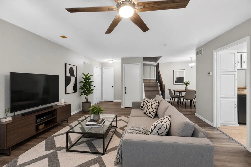 2632 Piedras Irving, TX 75038