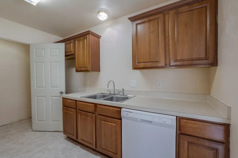 113 Oak Wood Lane Kennedale, TX 76060