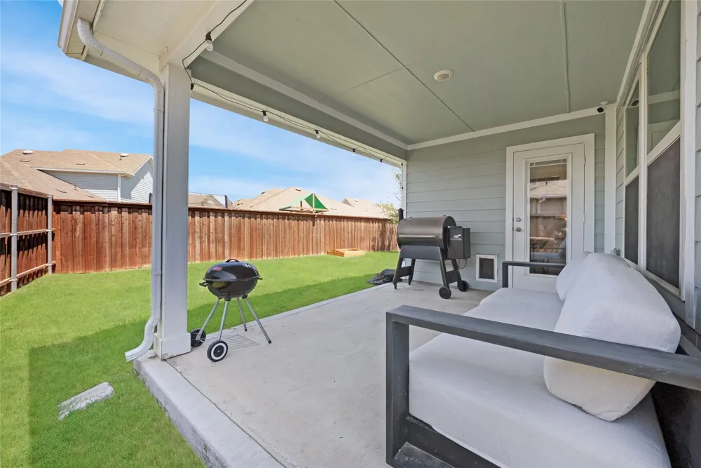 13113 Don Fisher Lane Providence Village, TX 76227
