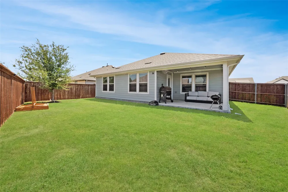 13113 Don Fisher Lane Providence Village, TX 76227