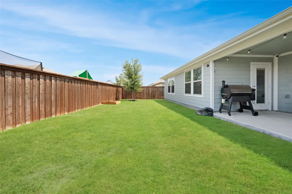 13113 Don Fisher Lane Providence Village, TX 76227