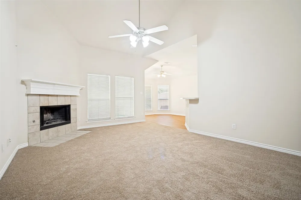 110 Blue Bonnet Circle Justin, TX 76247