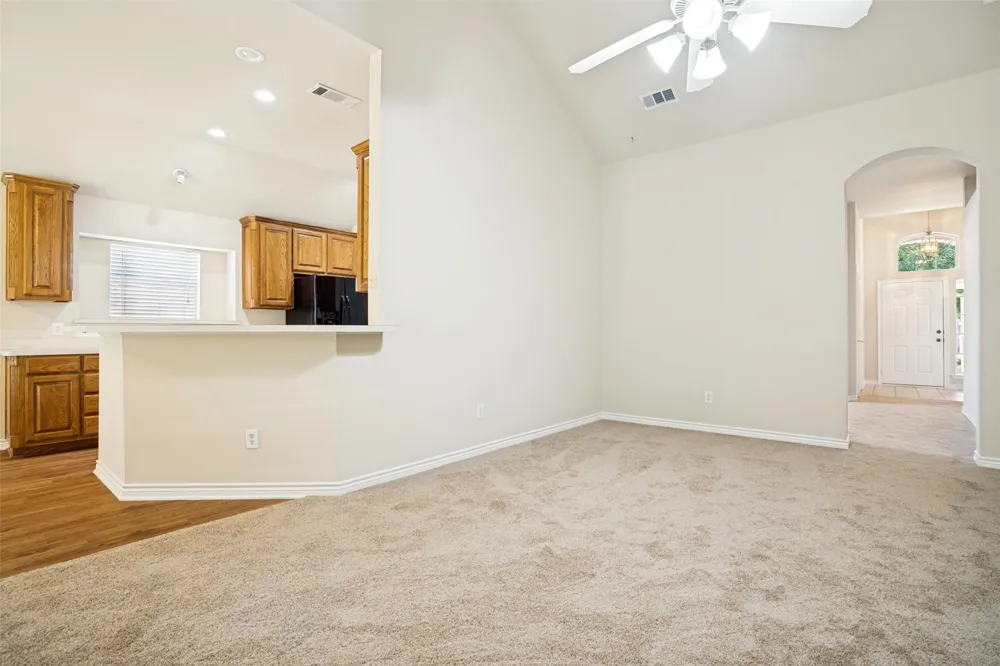 110 Blue Bonnet Circle Justin, TX 76247