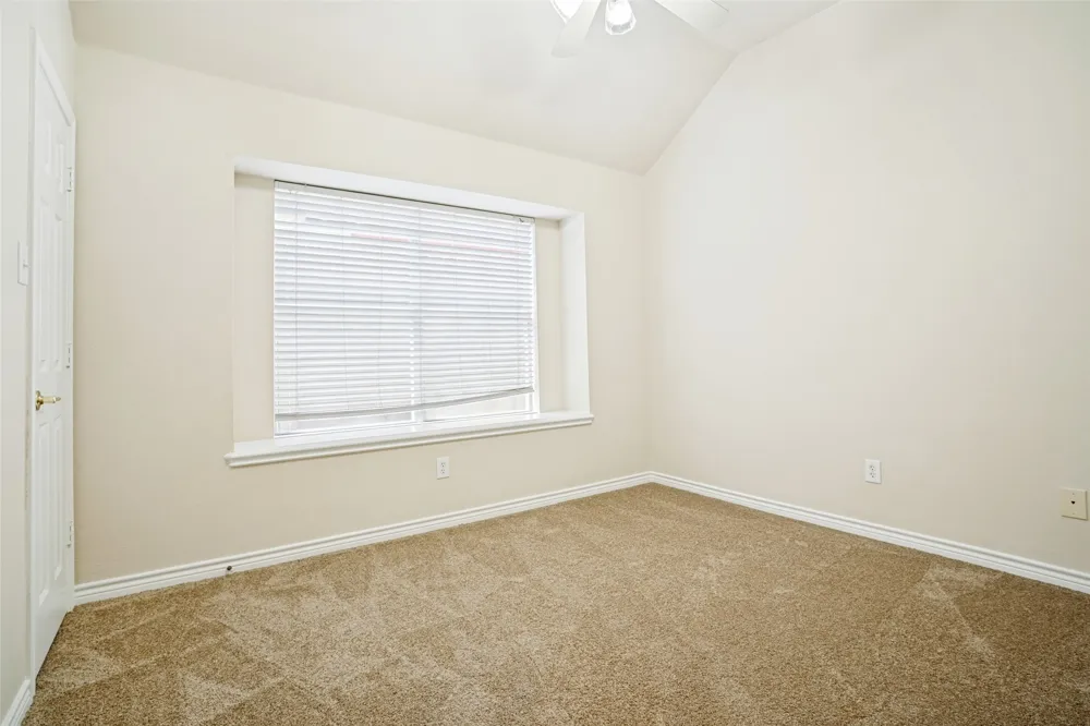 110 Blue Bonnet Circle Justin, TX 76247