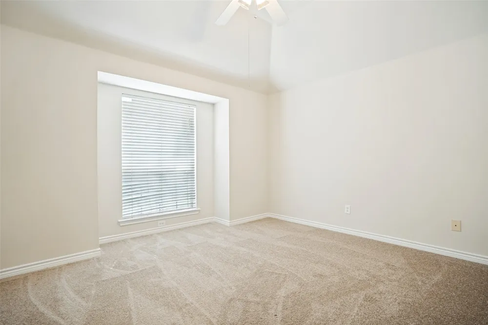 110 Blue Bonnet Circle Justin, TX 76247