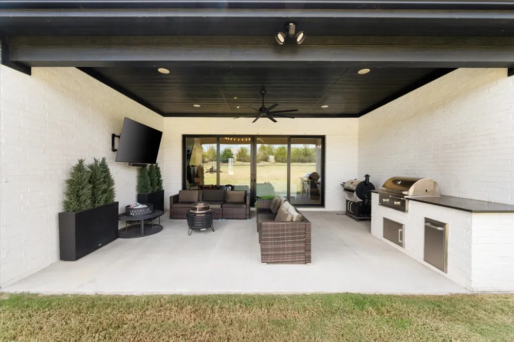 2109 Glenbrook Street Haslet, TX 76052