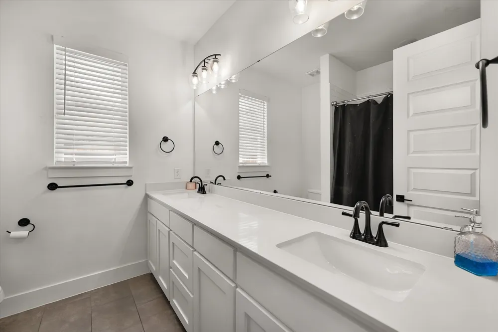 2109 Glenbrook Street Haslet, TX 76052