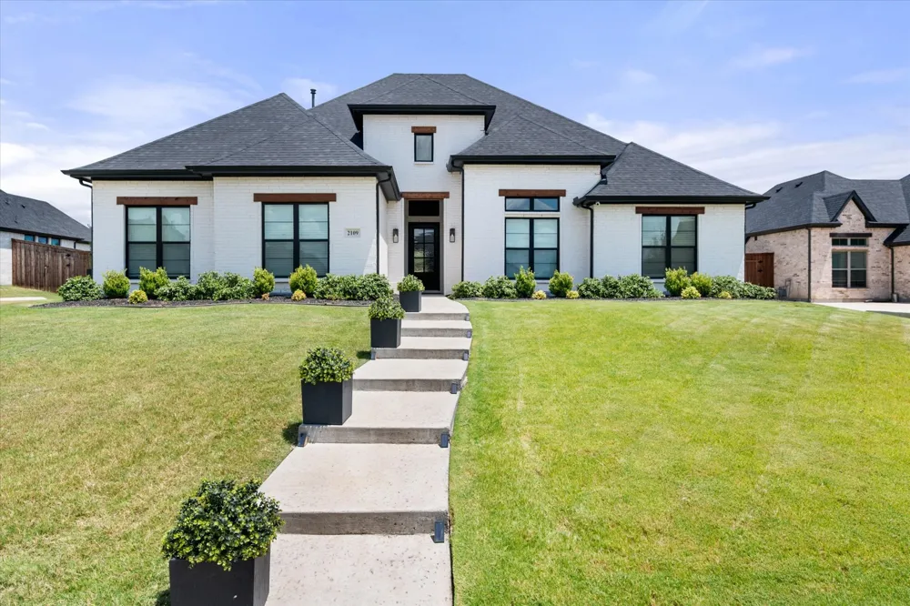 2109 Glenbrook Street Haslet, TX 76052