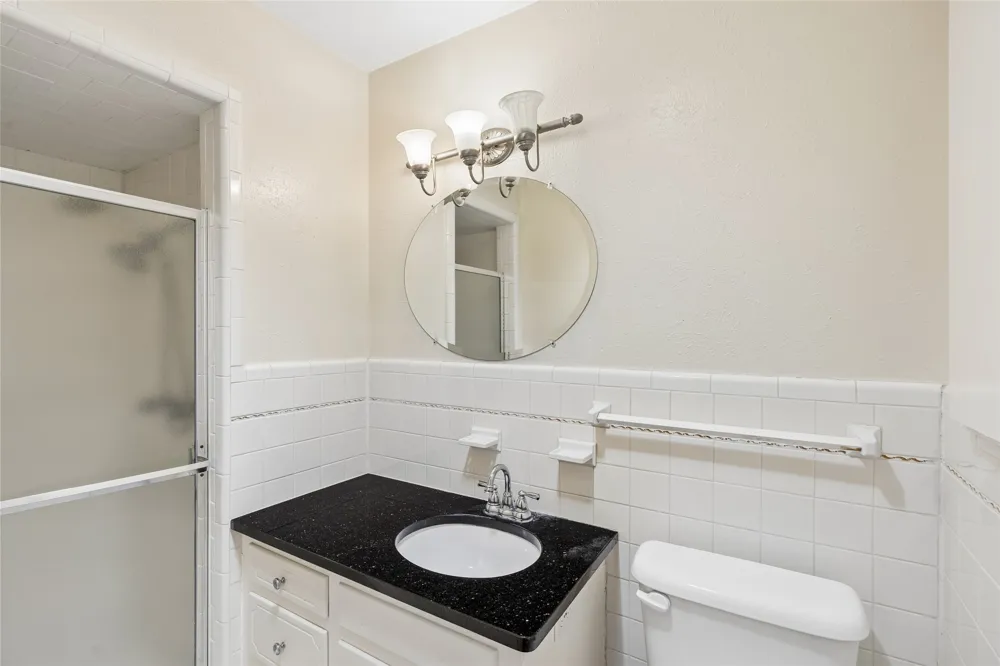 505 Caduceus Lane Hurst, TX 76053