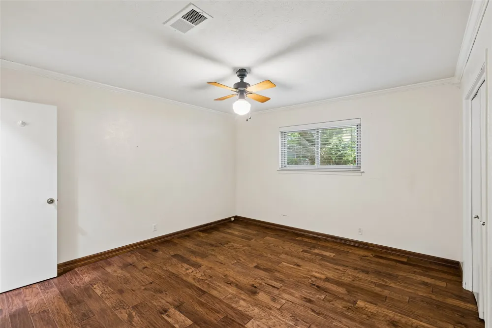 505 Caduceus Lane Hurst, TX 76053