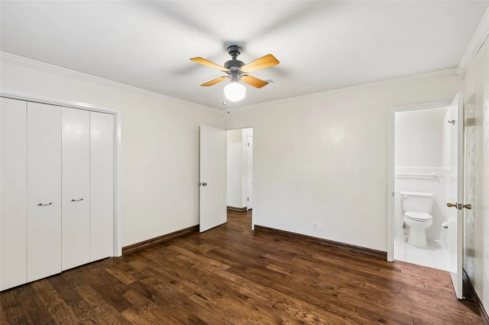 505 Caduceus Lane Hurst, TX 76053