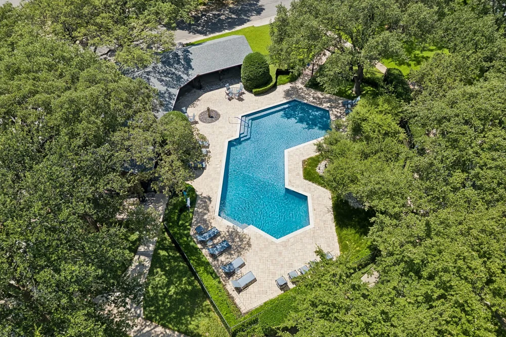 6015 Shetland Drive Dallas, TX 75230