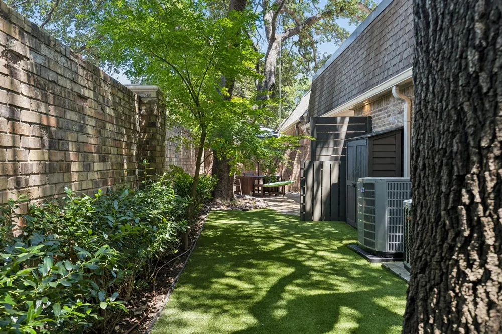 6015 Shetland Drive Dallas, TX 75230