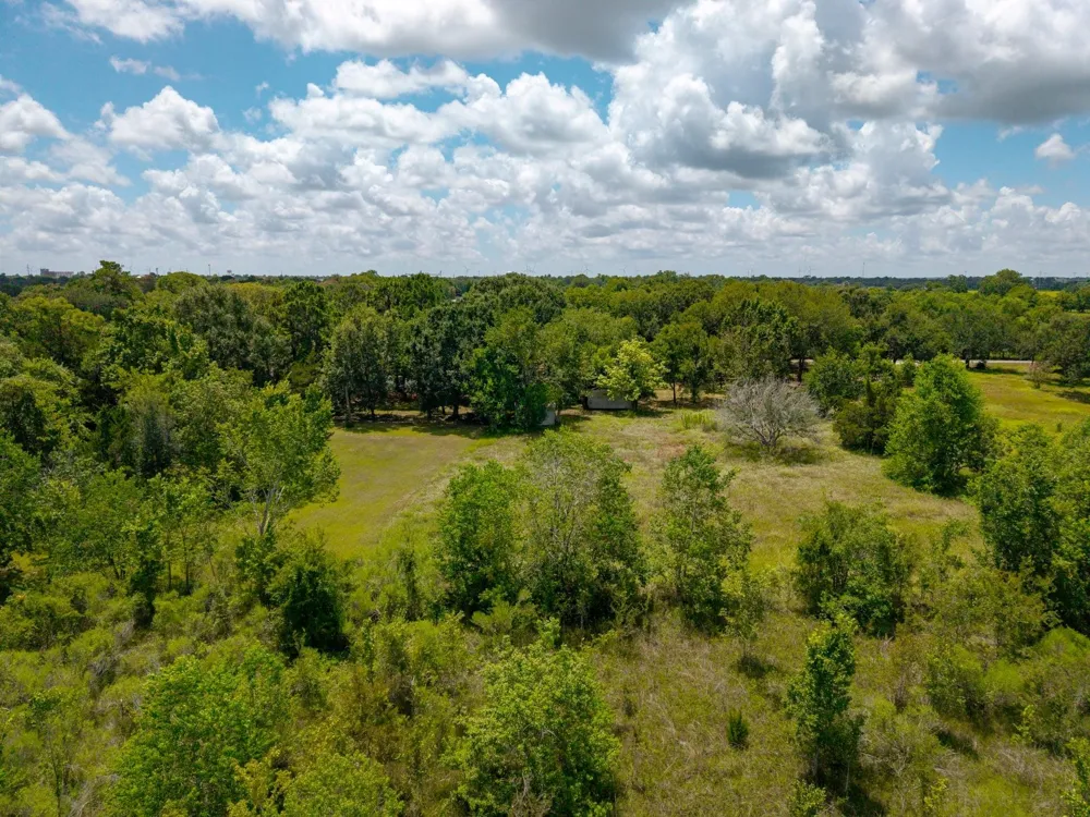 1301 Adams Road Bay City, TX 77414
