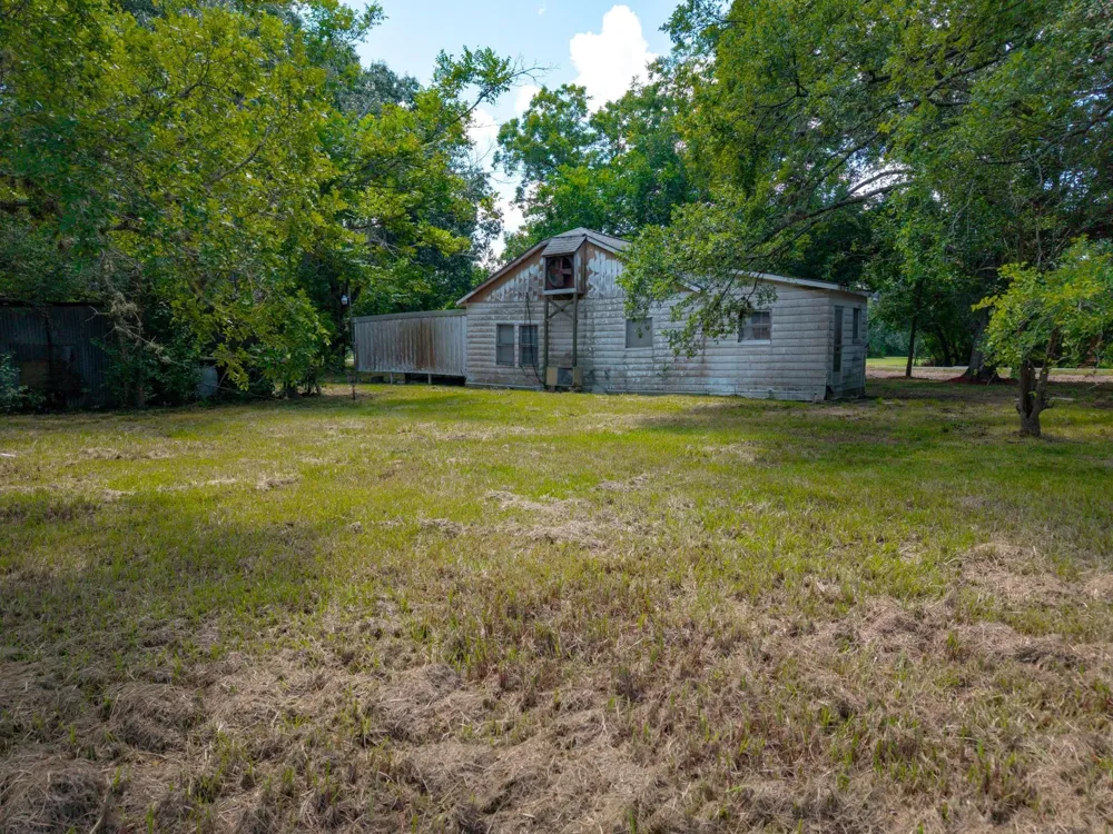 1301 Adams Road Bay City, TX 77414