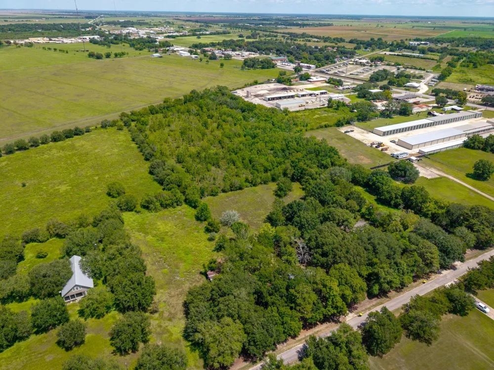 1301 Adams Road Bay City, TX 77414