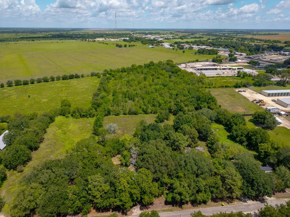 1301 Adams Road Bay City, TX 77414